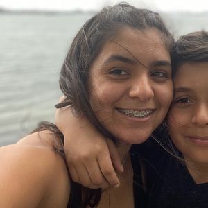 Meet your Posher, Melany